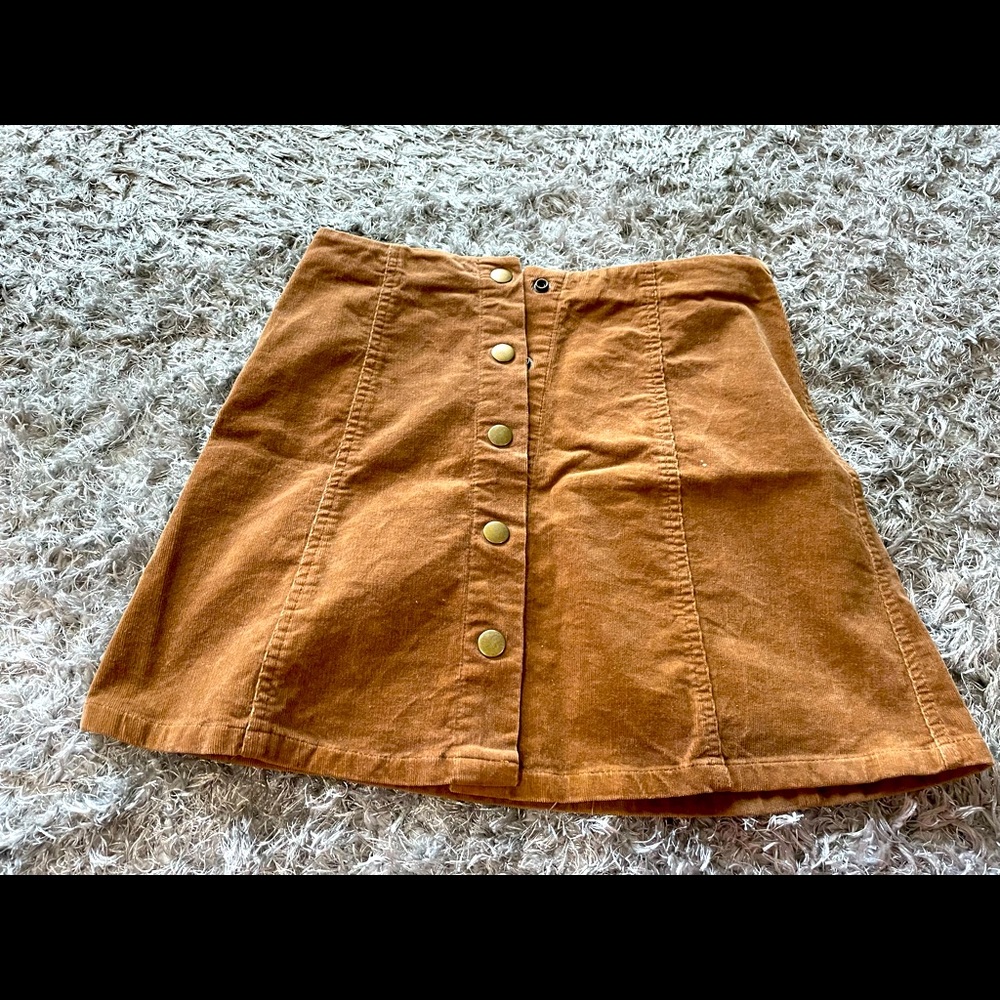 Sans souci fall button up corduroy skirt